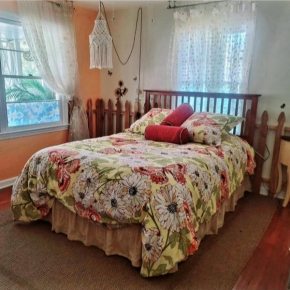 Garden Room -ZerO FEES n Pets FREE!